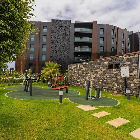 Flh Balcony Flat With Pool Funchal (Madeira)