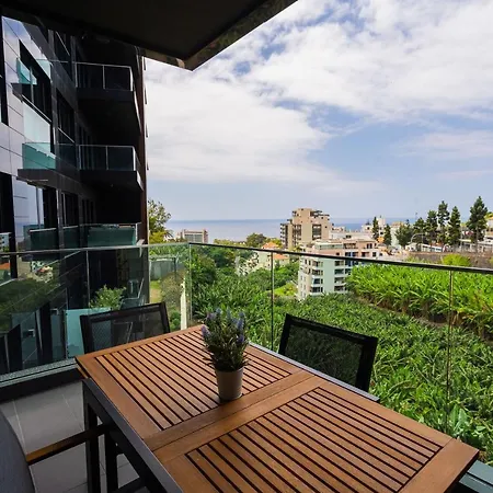 דירה Flh Balcony Flat With Pool *